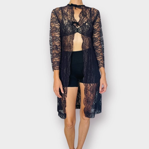 60s black lace overlay - Picture 3 of 6